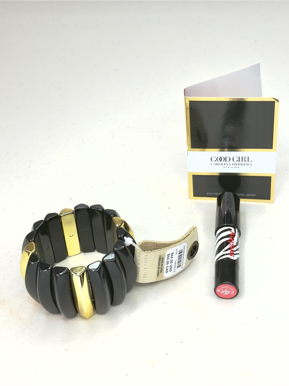 Anthropologie Stretch Bracelet Beauty Bundle w/ Sisley & Carolina Herrera - Picture 6 of 9